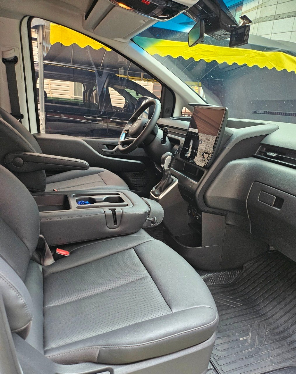 차량 실내도 깨끗하고 담배 냄새가 안나서 너무 좋아요!